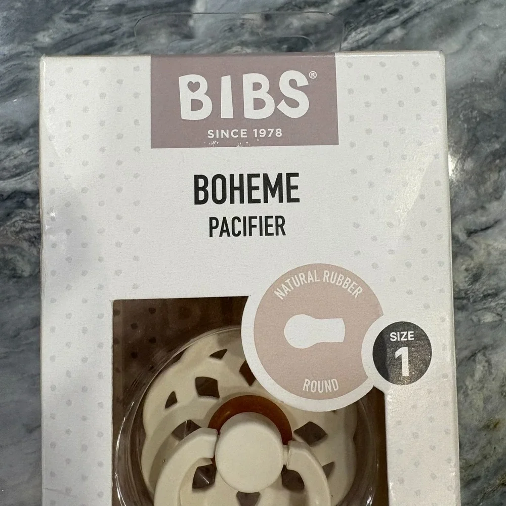 Pack Of 2 Bibs Cream Boheme Natural Denmark Rubber Round Baby Pacifier Size 1